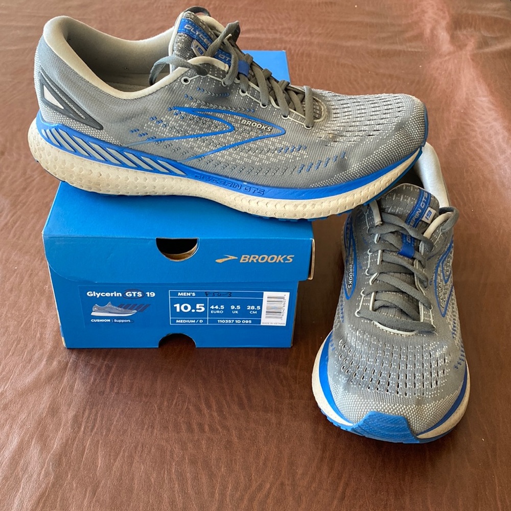 Brooks Glycerin GTS running shoes